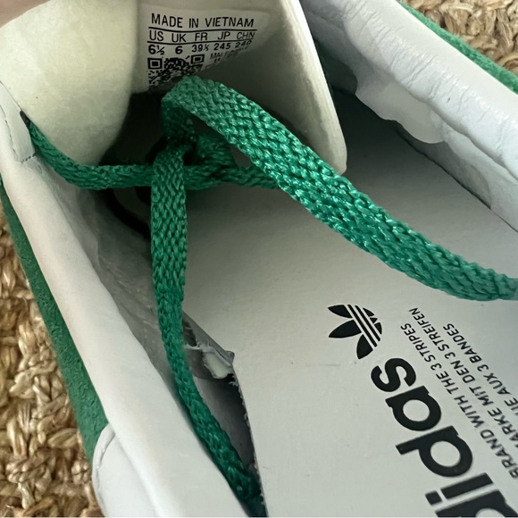 NWT Adidas Gazelle 85 Originals Sneakers Semi Court Green Size Men 6.5/Women 7.5 - Picture 14 of 16